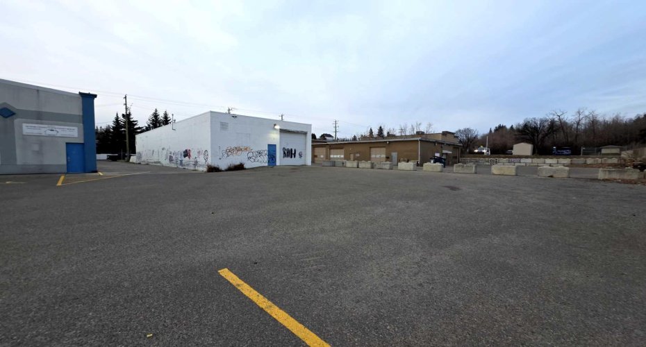 5414 43 Street, Red Deer, Alberta T4N 1C9, ,Commercial,For Sale,43,A2268152