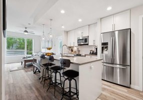 8531 8A Avenue, Calgary, Alberta T3H1V4, 2 Bedrooms Bedrooms, ,2 BathroomsBathrooms,Residential,For Sale,8A,A2271404