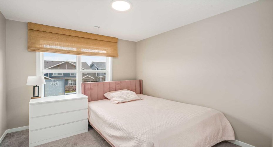 180 Magnolia Terrace, Calgary, Alberta T3M 3N2, 3 Bedrooms Bedrooms, ,3 BathroomsBathrooms,Residential,For Sale,Magnolia,A2271845