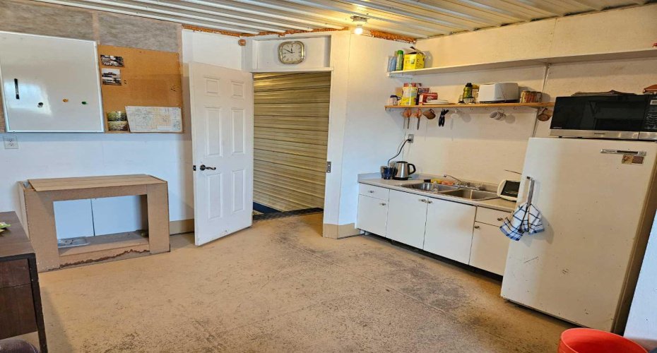 Office in NE Mezzanine