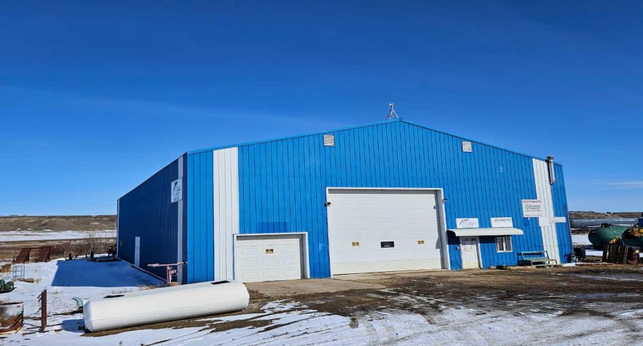 5116 51 Avenue, Meeting Creek, Alberta T0B 2Z0, ,Commercial,For Sale,51,A2271930