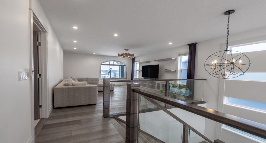 214 Aspenmere Green, Chestermere, Alberta T1X 0W8, 6 Bedrooms Bedrooms, ,4 BathroomsBathrooms,Residential,For Sale,Aspenmere,A2271632