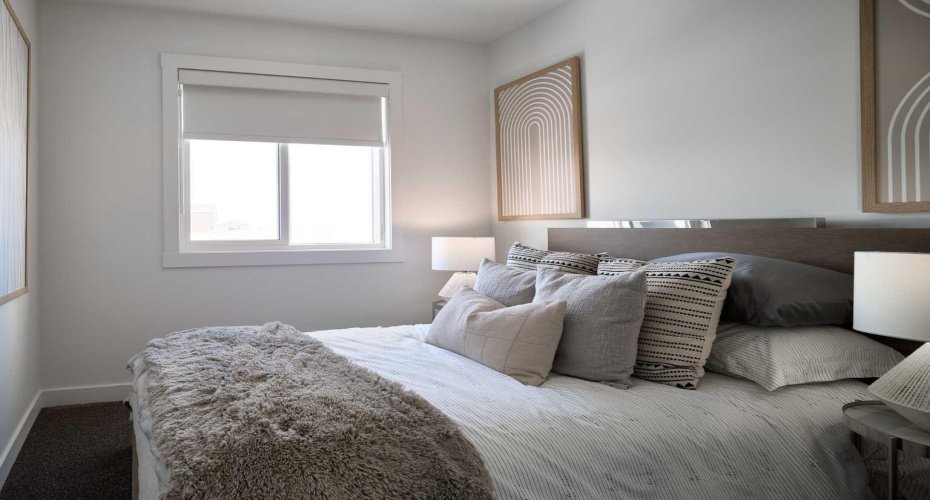 15353 1 Street, Calgary, Alberta T3P 2B5, 4 Bedrooms Bedrooms, ,4 BathroomsBathrooms,Residential,For Sale,1,A2272080