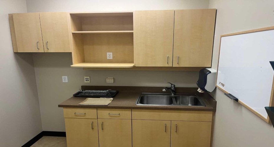 5112 50 street, Whitecourt, Alberta T7S 1V4, ,Commercial,For Lease,50 street,A2271804