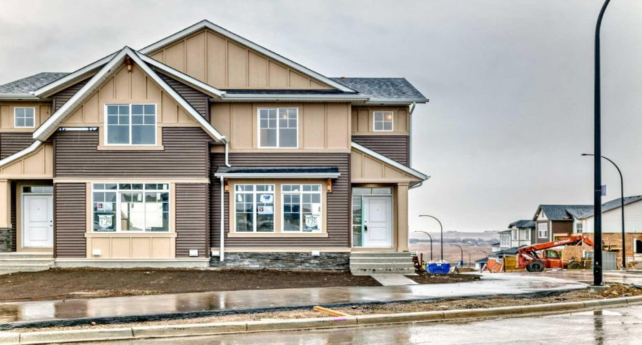 170 Marmot Green, Calgary, Alberta T3R 2J8, 3 Bedrooms Bedrooms, ,3 BathroomsBathrooms,Residential,For Sale,Marmot,A2271808