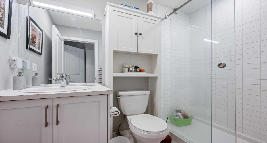 229 Belmont Street, Calgary, Alberta T2X4W8, 3 Bedrooms Bedrooms, ,3 BathroomsBathrooms,Residential,For Sale,Belmont,A2262697