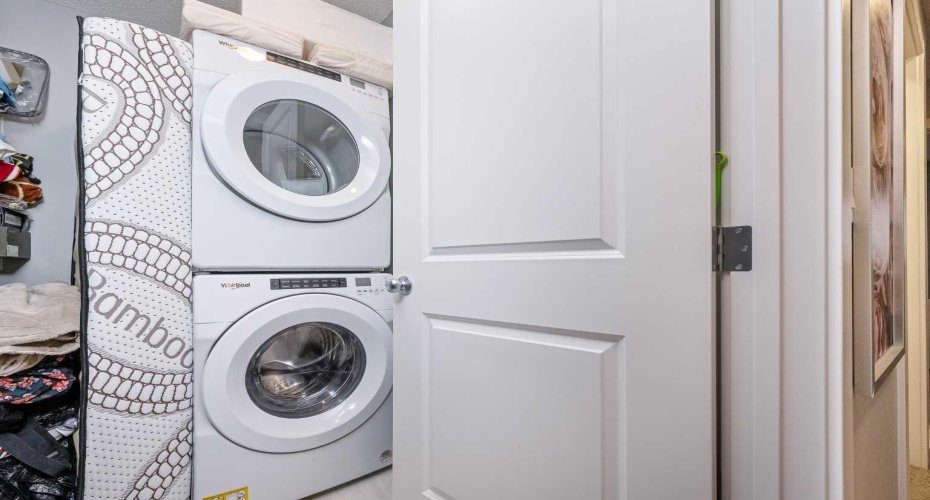 229 Belmont Street, Calgary, Alberta T2X4W8, 3 Bedrooms Bedrooms, ,3 BathroomsBathrooms,Residential,For Sale,Belmont,A2262697