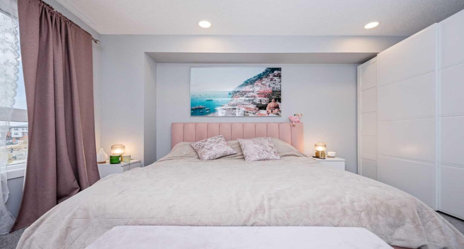 229 Belmont Street, Calgary, Alberta T2X4W8, 3 Bedrooms Bedrooms, ,3 BathroomsBathrooms,Residential,For Sale,Belmont,A2262697