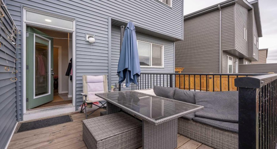 229 Belmont Street, Calgary, Alberta T2X4W8, 3 Bedrooms Bedrooms, ,3 BathroomsBathrooms,Residential,For Sale,Belmont,A2262697