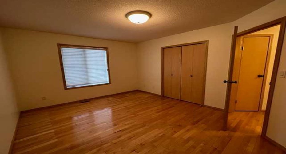2 Chonkolay Drive, High Level, Alberta T0H 1Z0, 4 Bedrooms Bedrooms, ,4 BathroomsBathrooms,Residential,For Sale,Chonkolay Drive,A2267120