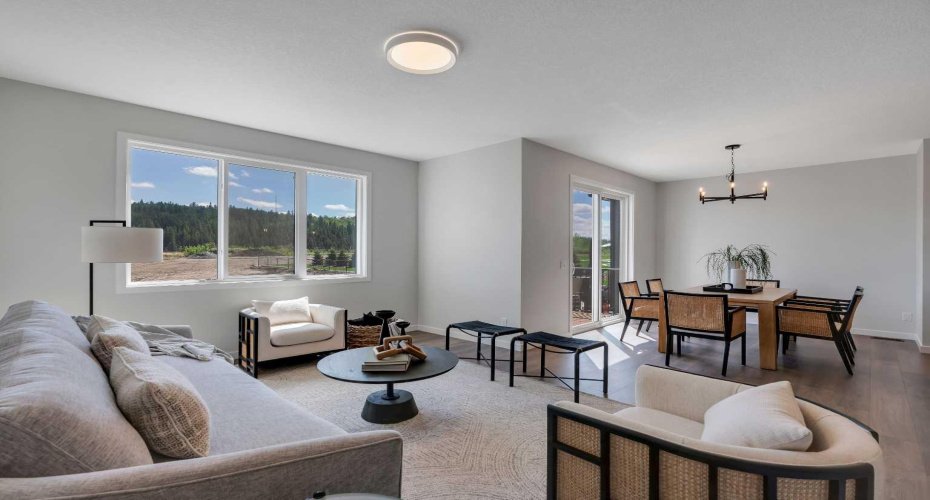 108 Creekview Manor, Calgary, Alberta T2X 4Y1, 5 Bedrooms Bedrooms, ,3 BathroomsBathrooms,Residential,For Sale,Creekview,A2271874