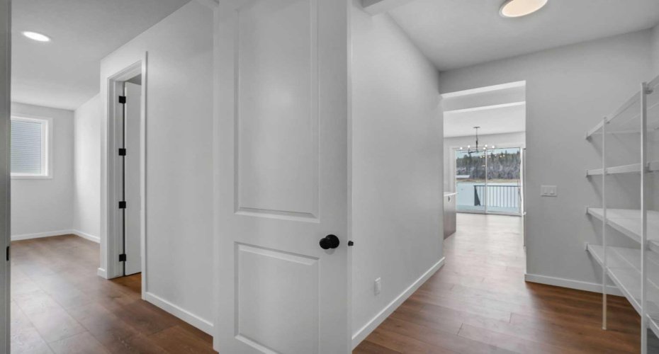 108 Creekview Manor, Calgary, Alberta T2X 4Y1, 5 Bedrooms Bedrooms, ,3 BathroomsBathrooms,Residential,For Sale,Creekview,A2271874