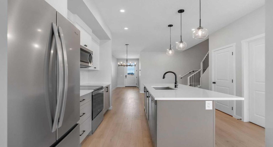 1277 Creekview Drive, Calgary, Alberta T2X 4Y1, 3 Bedrooms Bedrooms, ,3 BathroomsBathrooms,Residential,For Sale,Creekview,A2271942