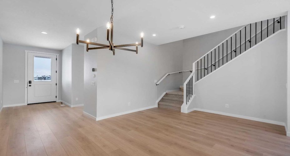 1277 Creekview Drive, Calgary, Alberta T2X 4Y1, 3 Bedrooms Bedrooms, ,3 BathroomsBathrooms,Residential,For Sale,Creekview,A2271942