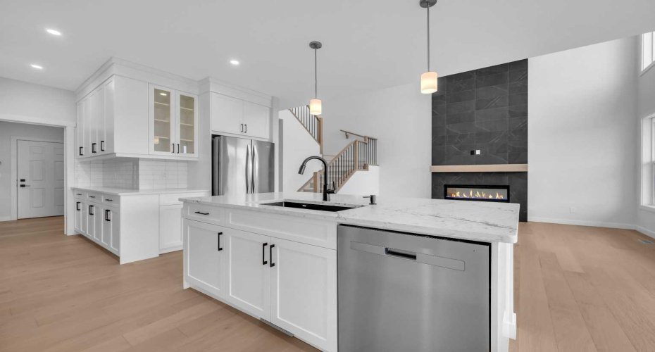 211 Chelsea Park, Chestermere, Alberta T1X 2T3, 3 Bedrooms Bedrooms, ,3 BathroomsBathrooms,Residential,For Sale,Chelsea Park,A2272194