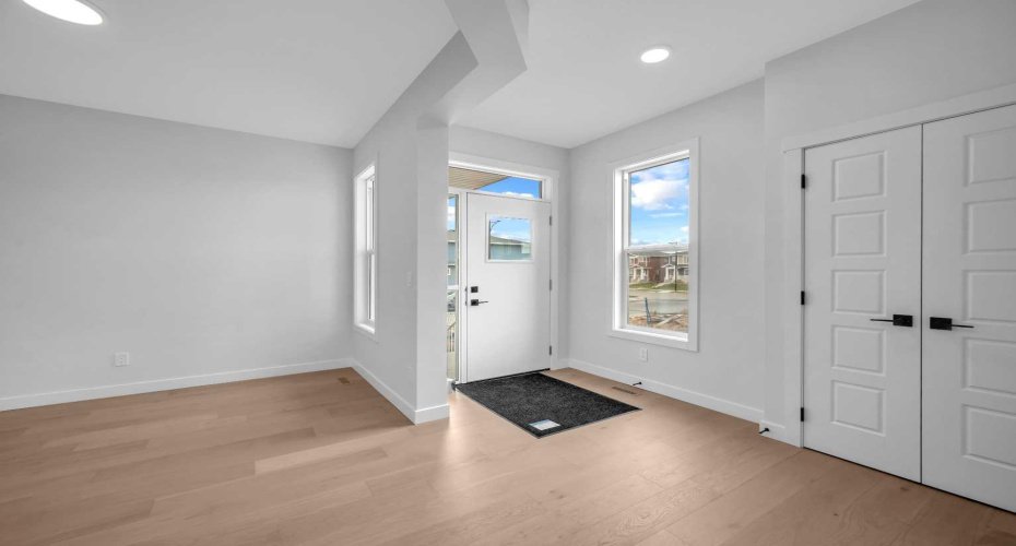 211 Chelsea Park, Chestermere, Alberta T1X 2T3, 3 Bedrooms Bedrooms, ,3 BathroomsBathrooms,Residential,For Sale,Chelsea Park,A2272194