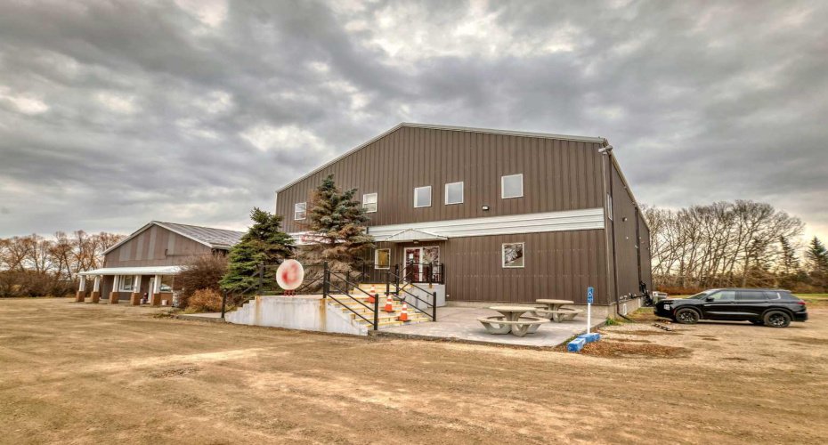 Township Road 240, Rural Wheatland County, Alberta T1P 0R5, ,Commercial,For Sale,Township Road 240,A2271690