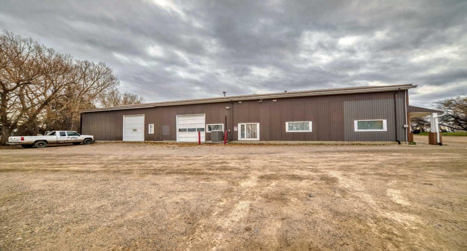 Township Road 240, Rural Wheatland County, Alberta T1P 0R5, ,Commercial,For Sale,Township Road 240,A2271690