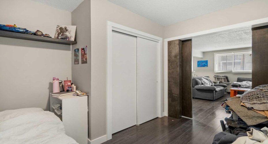 128 22 Avenue, Calgary, Alberta T2E 1T3, ,Multi-family,For Sale,22,A2271794