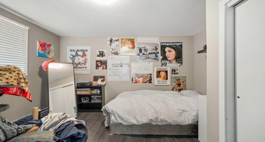 128 22 Avenue, Calgary, Alberta T2E 1T3, ,Multi-family,For Sale,22,A2271794