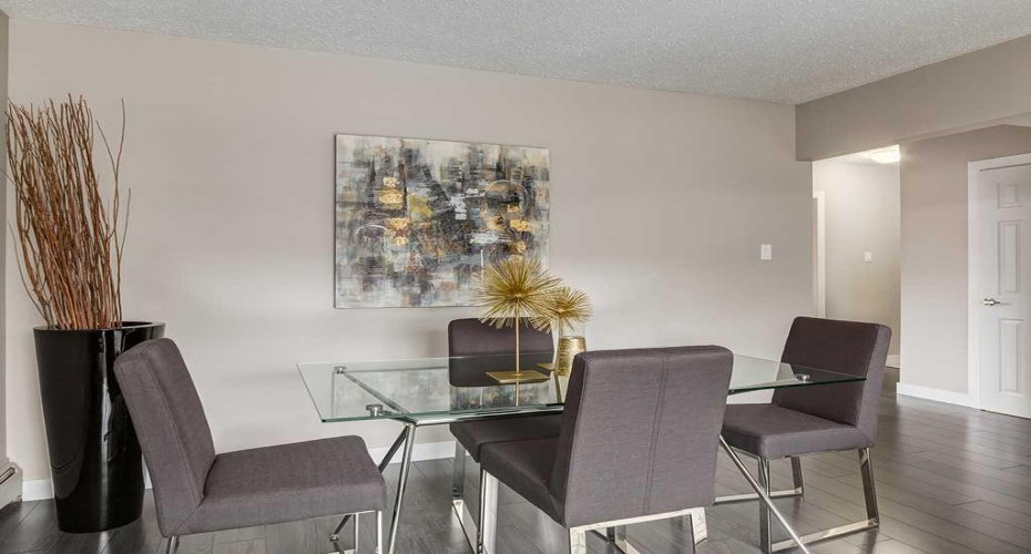 128 22 Avenue, Calgary, Alberta T2E 1T3, ,Multi-family,For Sale,22,A2271794