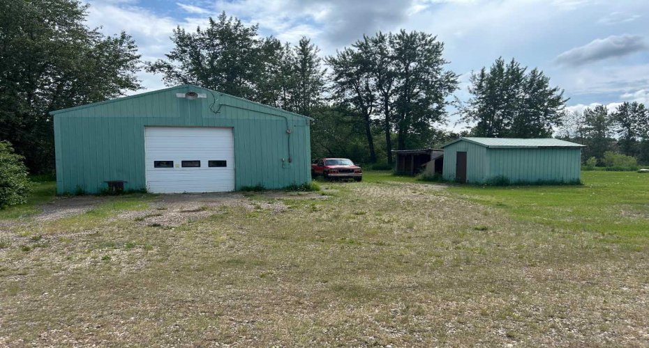 74504 172 Range, High Prairie, Alberta T0G 1E0, 3 Bedrooms Bedrooms, ,3 BathroomsBathrooms,Residential,For Sale,172,A2197123