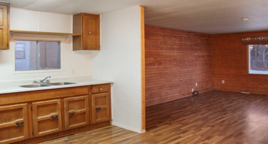 4504 41 Street, Camrose, Alberta T4V4K4, 2 Bedrooms Bedrooms, ,1 BathroomBathrooms,Mobile,For Sale,41,A2272481
