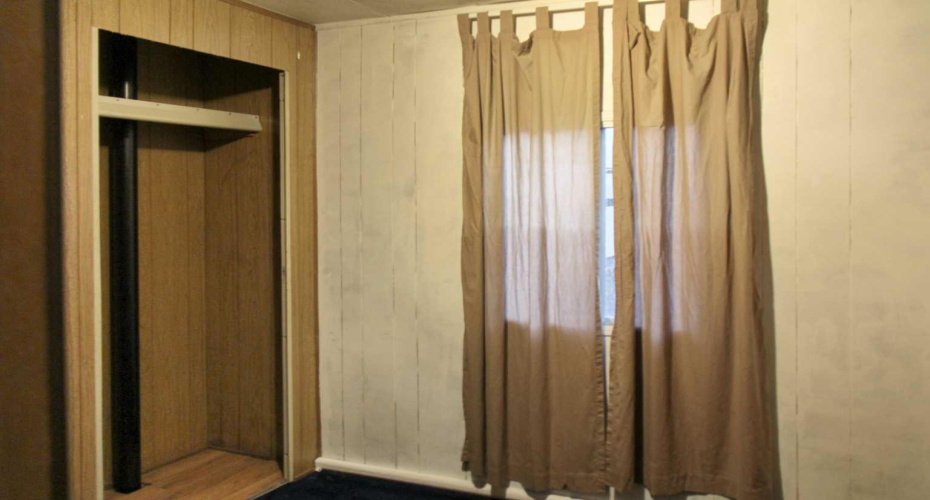 4504 41 Street, Camrose, Alberta T4V4K4, 2 Bedrooms Bedrooms, ,1 BathroomBathrooms,Mobile,For Sale,41,A2272481