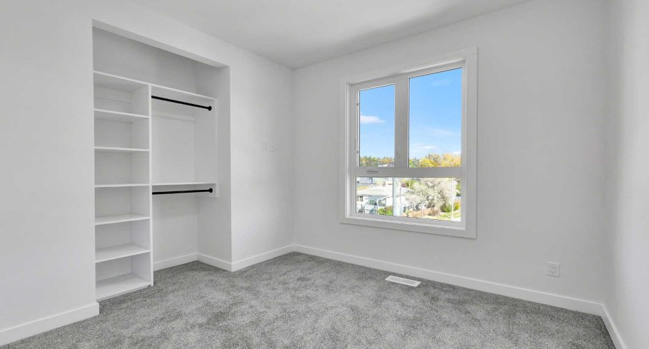 4903 Bowness Road, Calgary, Alberta T3B1H1, 2 Bedrooms Bedrooms, ,1 BathroomBathrooms,Residential,For Sale,Bowness,A2272603