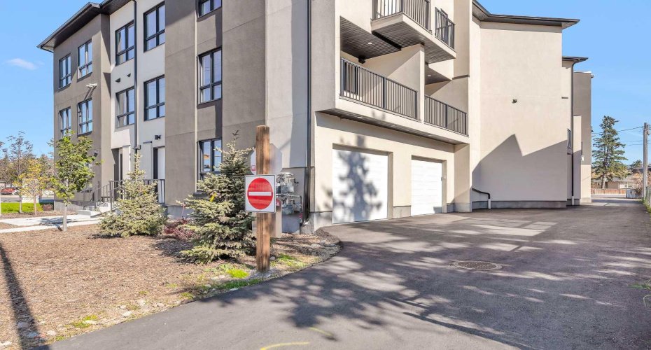 4903 Bowness Road, Calgary, Alberta T3B1H1, 2 Bedrooms Bedrooms, ,1 BathroomBathrooms,Residential,For Sale,Bowness,A2272603