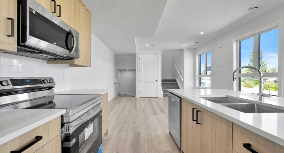 4903 Bowness Road, Calgary, Alberta T3B1H1, 2 Bedrooms Bedrooms, ,1 BathroomBathrooms,Residential,For Sale,Bowness,A2272603