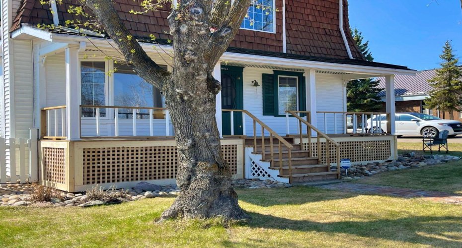 10123 Churchill Drive, Lac La Biche, Alberta T0A 2C0, 3 Bedrooms Bedrooms, ,2 BathroomsBathrooms,Residential,For Sale,Churchill Drive,A2272278