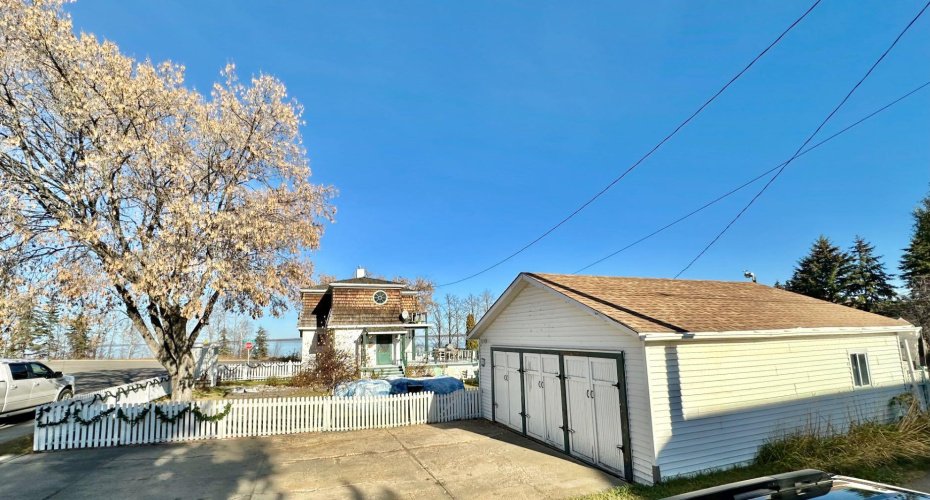 10123 Churchill Drive, Lac La Biche, Alberta T0A 2C0, 3 Bedrooms Bedrooms, ,2 BathroomsBathrooms,Residential,For Sale,Churchill Drive,A2272278