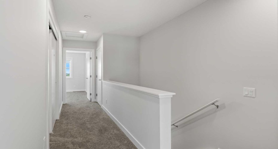 285 Chelsea Court, Chestermere, Alberta T1X 2W7, 2 Bedrooms Bedrooms, ,3 BathroomsBathrooms,Residential,For Sale,Chelsea,A2272396