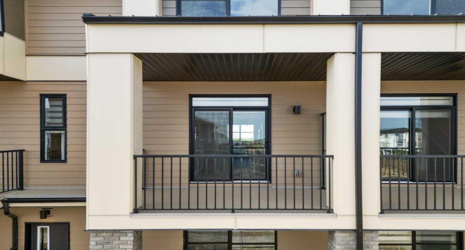 285 Chelsea Court, Chestermere, Alberta T1X 2W7, 2 Bedrooms Bedrooms, ,3 BathroomsBathrooms,Residential,For Sale,Chelsea,A2272396