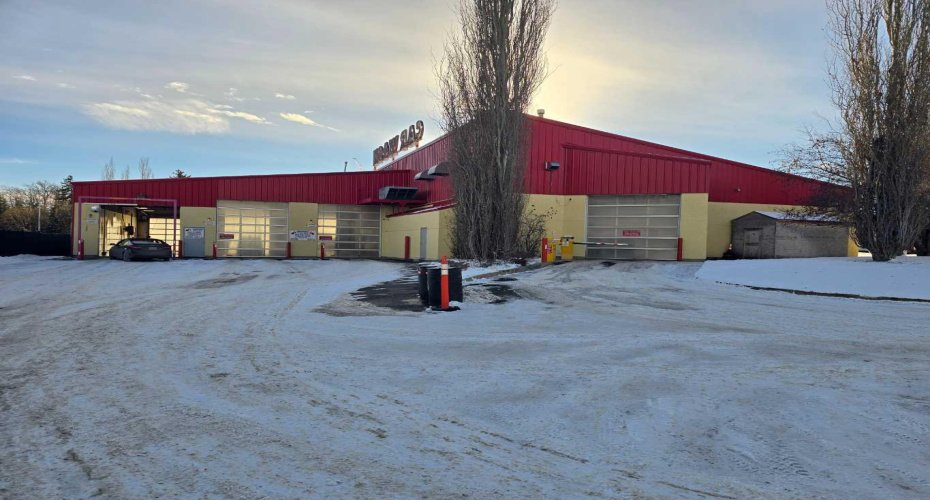 4515 52 Avenue, Red Deer, Alberta T4N7A5, ,Commercial,For Sale,52,A2272404
