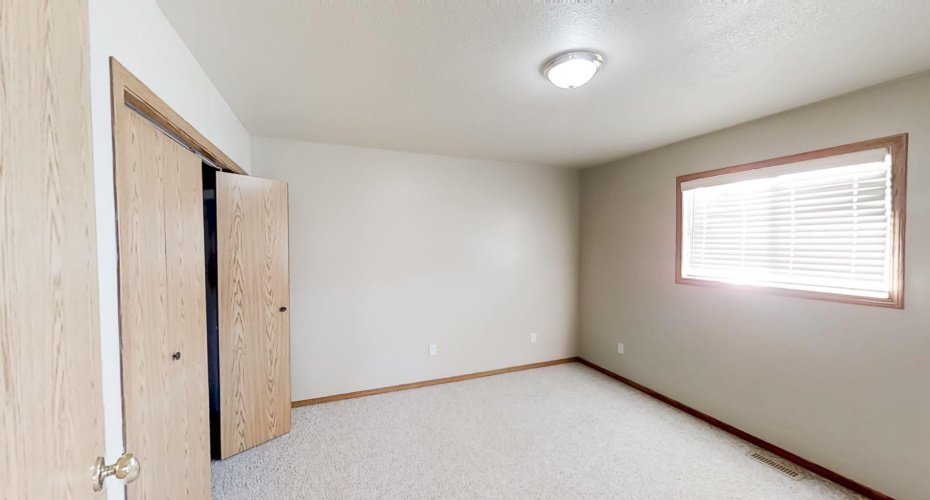10029 105 Avenue, Grande Prairie, Alberta T8V 1H2, 3 Bedrooms Bedrooms, ,2 BathroomsBathrooms,Residential,For Sale,105,A2207702