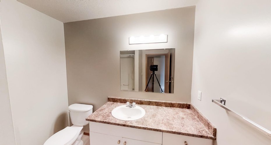 10029 105 Avenue, Grande Prairie, Alberta T8V 1H2, 3 Bedrooms Bedrooms, ,2 BathroomsBathrooms,Residential,For Sale,105,A2207702