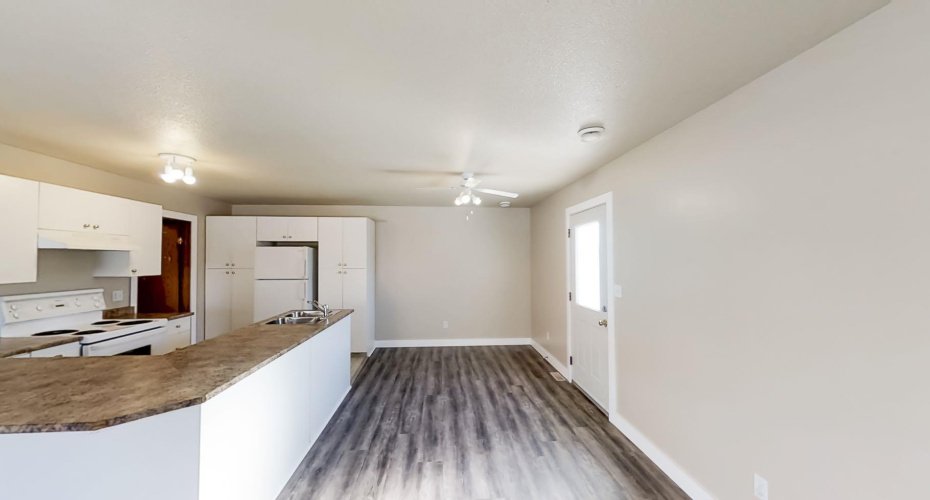 10029 105 Avenue, Grande Prairie, Alberta T8V 1H2, 3 Bedrooms Bedrooms, ,2 BathroomsBathrooms,Residential,For Sale,105,A2207702
