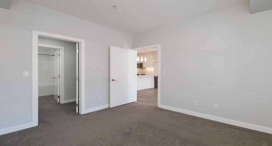 95 Burma Star Road, Calgary, Alberta T3E 8A9, 1 Bedroom Bedrooms, ,1 BathroomBathrooms,Residential,For Sale,Burma Star,A2258960