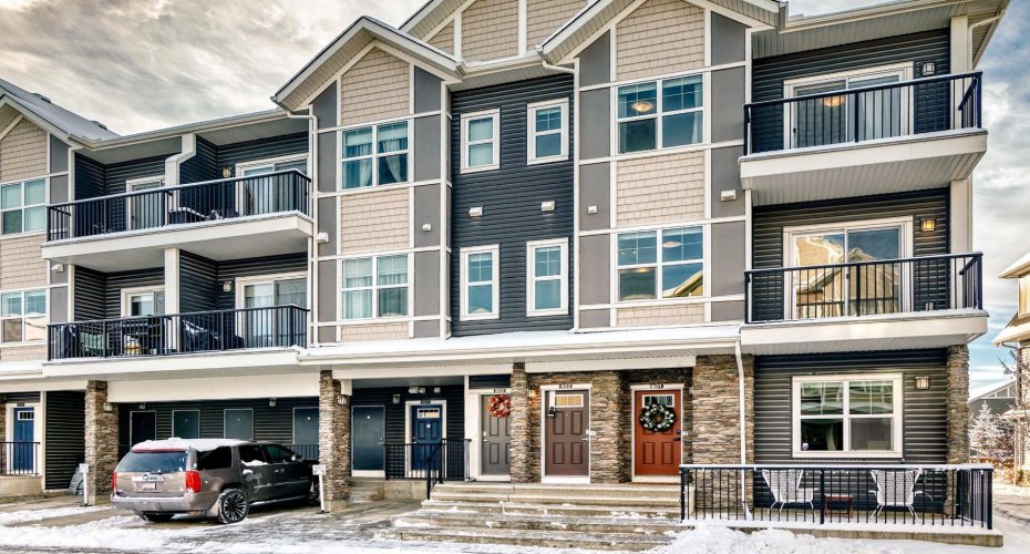 250 Fireside View, Cochrane, Alberta T4C 2M2, 2 Bedrooms Bedrooms, ,2 BathroomsBathrooms,Residential,For Sale,Fireside,A2266283