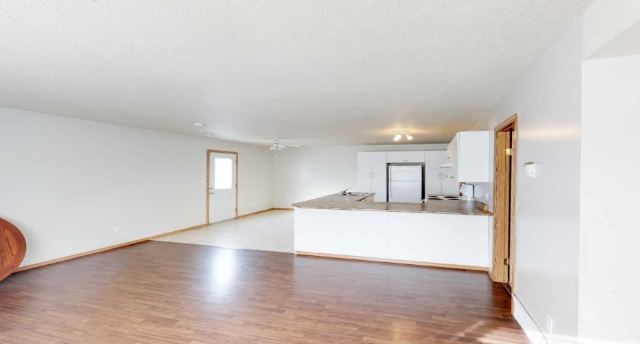 10029 105 Avenue, Grande Prairie, Alberta T8V 1H2, 3 Bedrooms Bedrooms, ,2 BathroomsBathrooms,Residential,For Sale,105,A2269206