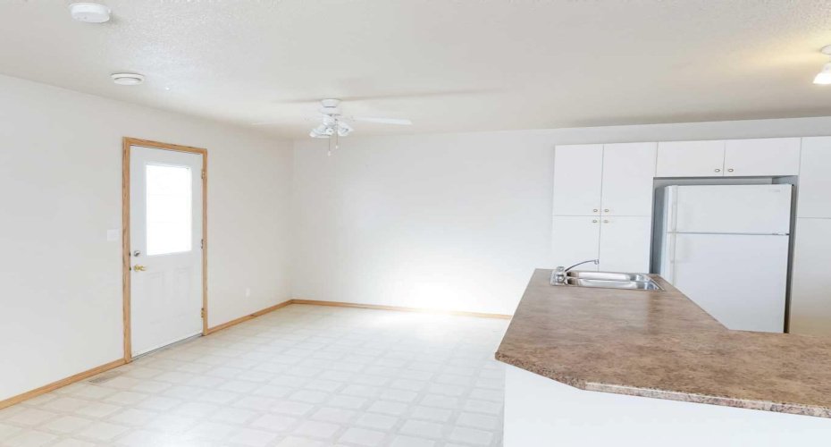 10029 105 Avenue, Grande Prairie, Alberta T8V 1H2, 3 Bedrooms Bedrooms, ,2 BathroomsBathrooms,Residential,For Sale,105,A2269206
