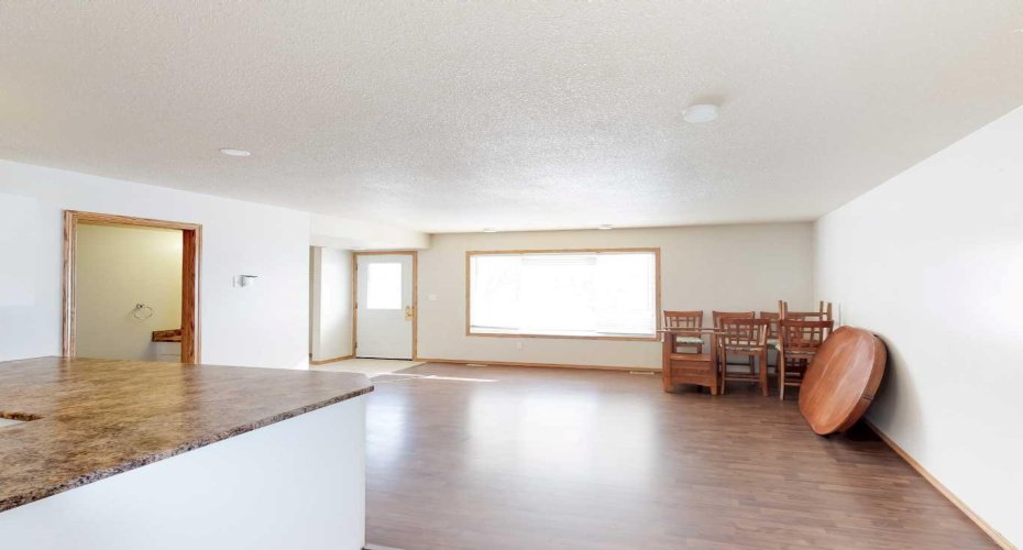 10029 105 Avenue, Grande Prairie, Alberta T8V 1H2, 3 Bedrooms Bedrooms, ,2 BathroomsBathrooms,Residential,For Sale,105,A2269206