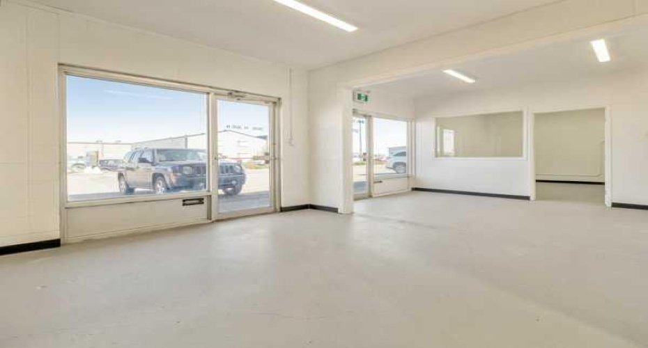 3612 14 Avenue, Lethbridge, Alberta T1H 6E7, ,Commercial,For Lease,14,A2272762