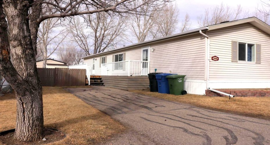 308 Station Boulevard, Coaldale, Alberta T1M 1P6, 3 Bedrooms Bedrooms, ,2 BathroomsBathrooms,Mobile,For Sale,Station,A2272823