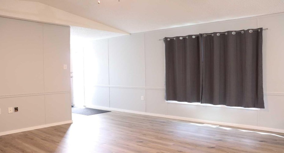 308 Station Boulevard, Coaldale, Alberta T1M 1P6, 3 Bedrooms Bedrooms, ,2 BathroomsBathrooms,Mobile,For Sale,Station,A2272823