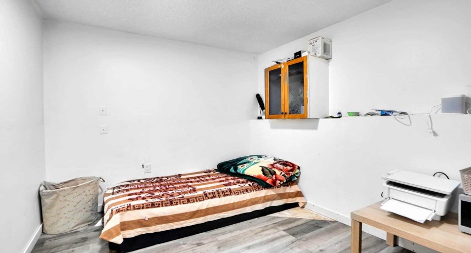 63 Martinbrook Road, Calgary, Alberta T3J3E1, 5 Bedrooms Bedrooms, ,2 BathroomsBathrooms,Residential,For Sale,Martinbrook,A2272341