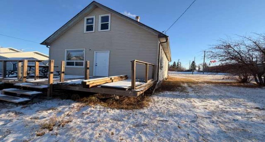 4832 49 Street, Hardisty, Alberta T0B 1V0, 2 Bedrooms Bedrooms, ,1 BathroomBathrooms,Residential,For Sale,49,A2272681