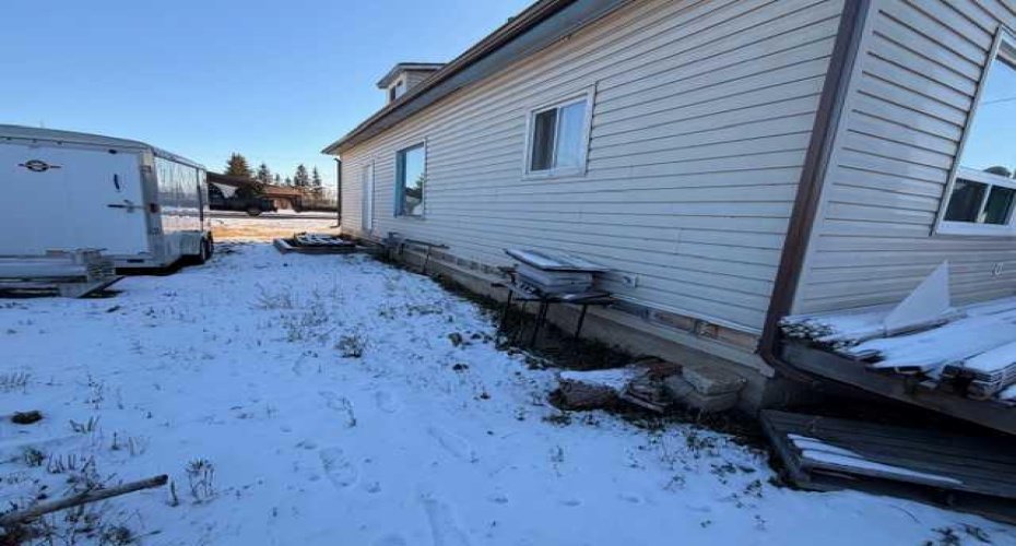 4832 49 Street, Hardisty, Alberta T0B 1V0, 2 Bedrooms Bedrooms, ,1 BathroomBathrooms,Residential,For Sale,49,A2272681